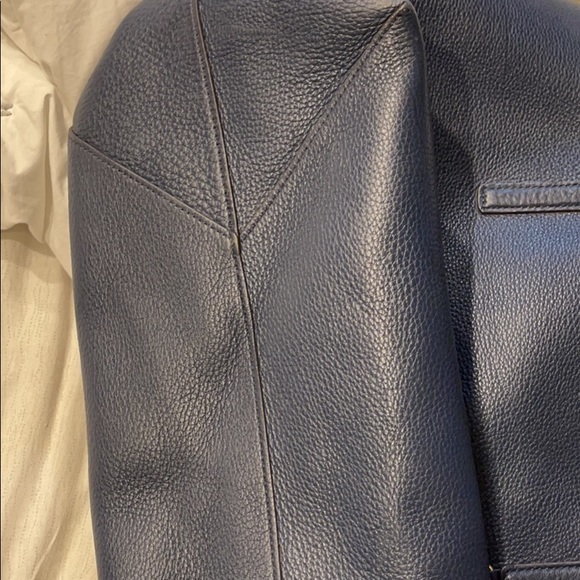 Michael Kors Izzie Reversible Bag - Picture 3 of 4